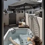 Villa Summer Vibes With Jacuzzi Éxo Goniá